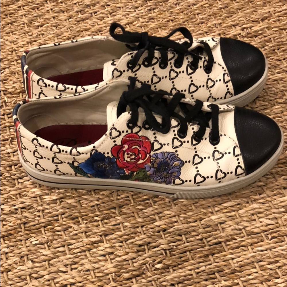 Brighton Floral Sneakers - Picture 2 of 7